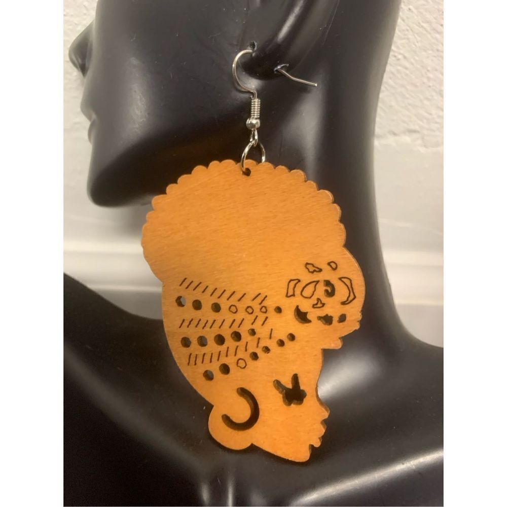Afrocentric Earrings - Picture 2 of 3